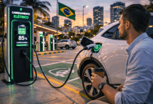 veiculo eletrico carregamento